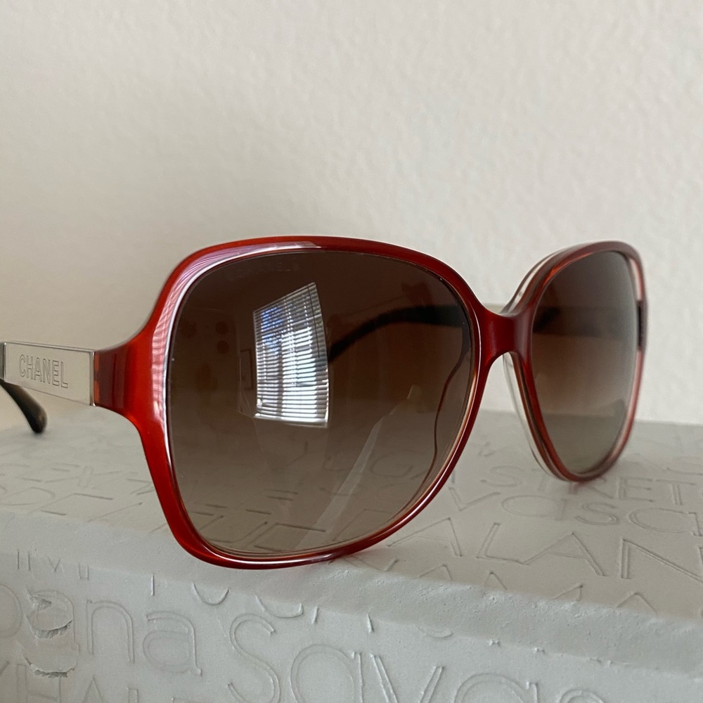 Chanel sunglasses 5168